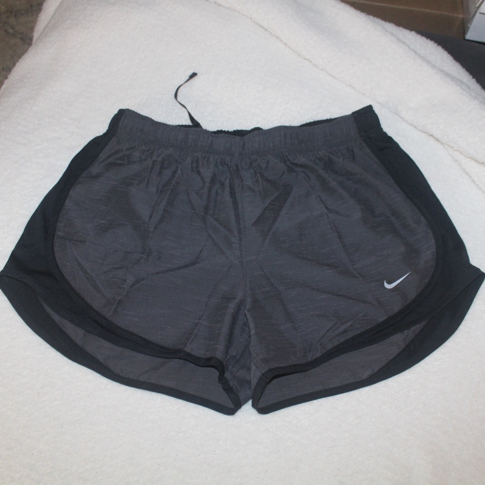 NWT Women's Dark Gray Nike Dry-Fit Athletic Shorts